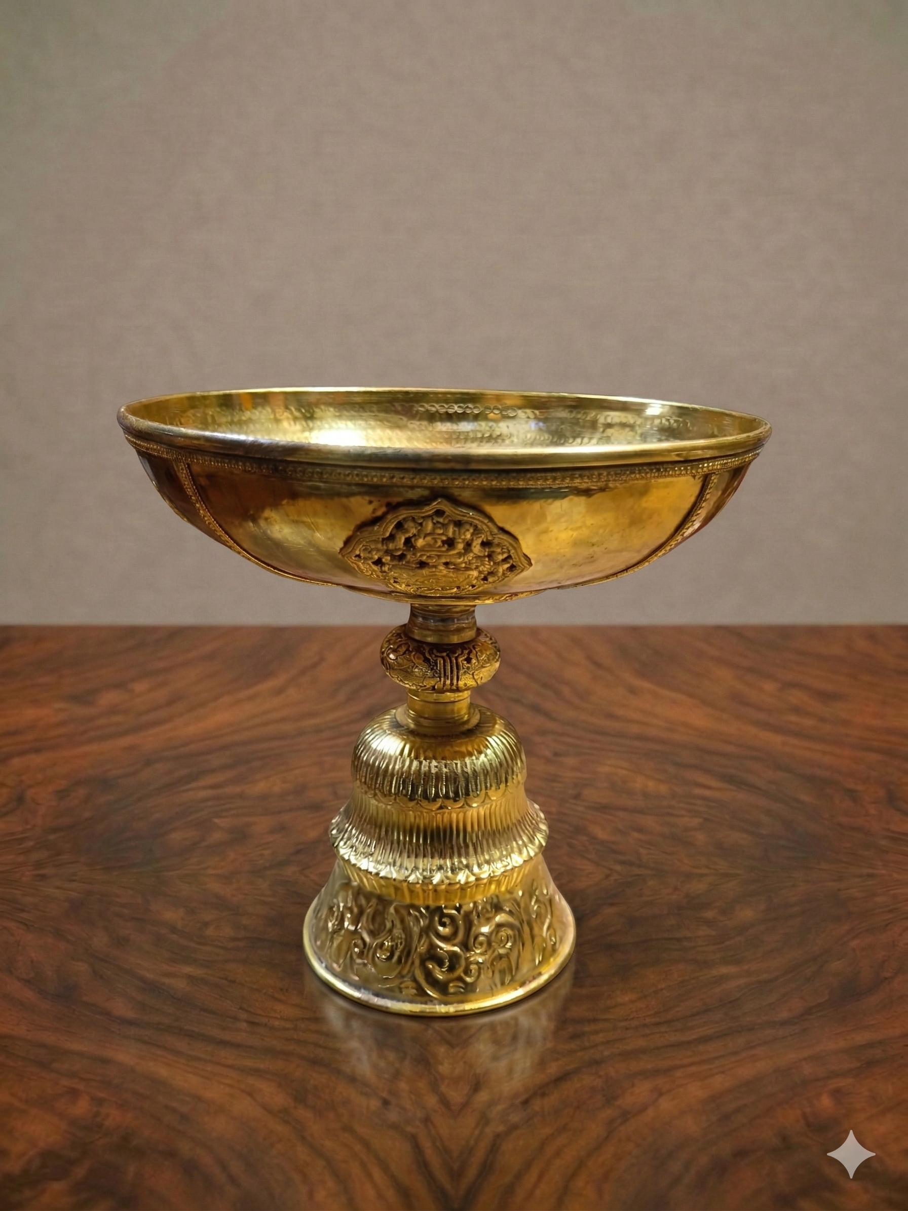 Copper Hammered Fruit Bowl (Hammered Golden Colour)